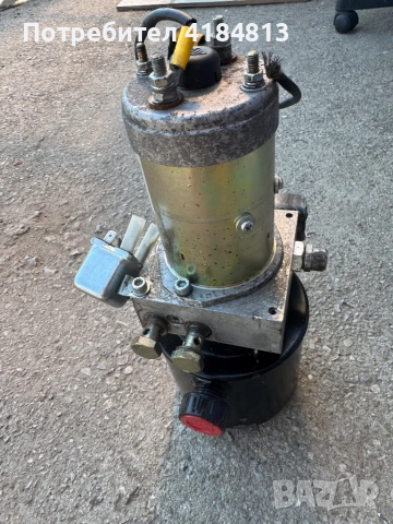Хидравлична станция на 12V, снимка 3 - Части - 54863351