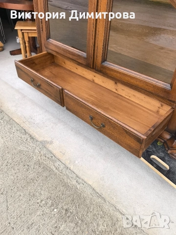 Витрина Антик / Библиотека , снимка 9 - Секции и витрини - 54046660