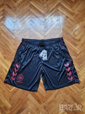 Страхотни мъжки къси панталони HUMMEL размер 4XL, нови с етикет 