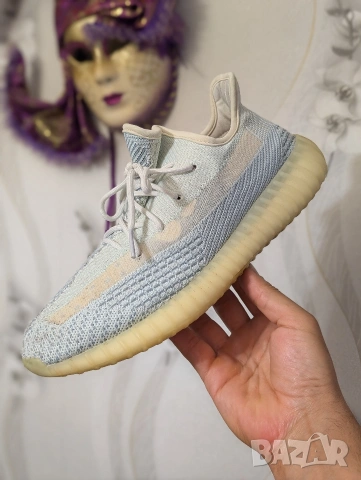 маратонки Adidas Yeezy Boost 350 V2 „Cloud White“ Номер 45 1/3, снимка 9 - Маратонки - 54963113