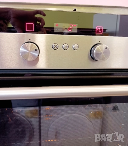 Печка за вграждане с керамичен плот SIEMENS, снимка 4 - Печки, фурни - 53987263