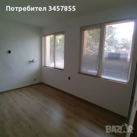 Тристаен апартамент, снимка 12 - Апартаменти - 54980578