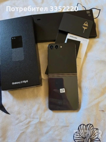 Samsung Z flip 5, снимка 3 - Samsung - 54990187