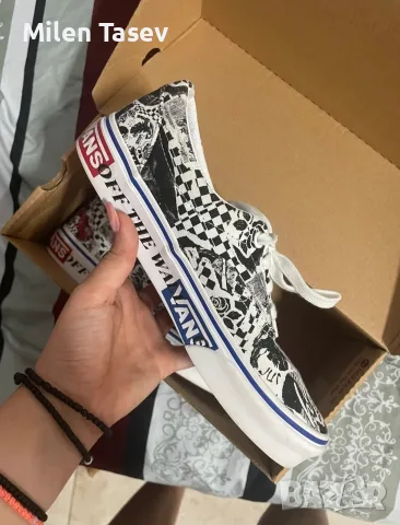 Оригинални Vans Era – Размер 37 – НОВИ, снимка 4 - Маратонки - 55427120