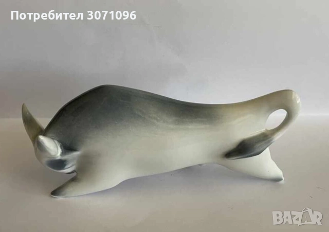 Винтидж порцеланова фигура - бик, снимка 2 - Антикварни и старинни предмети - 54513234
