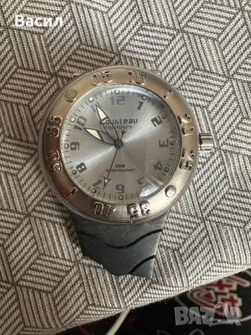 Consteau Explorations часовник