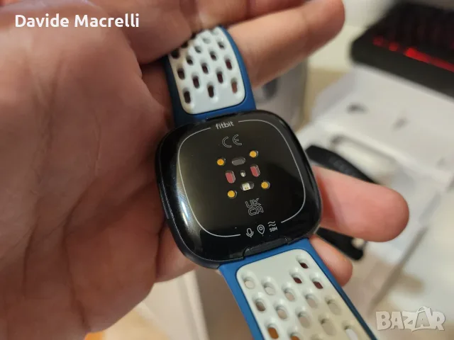 Fitbit Versa 4 с кутия, гаранция и 2 каишки, снимка 11 - Смарт гривни - 55412770