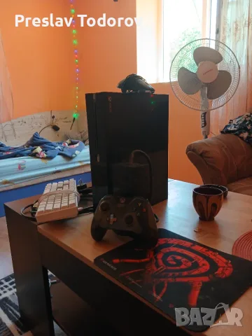Xbox one в отлично състояние.СПЕШНО!!!
