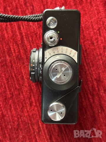фотоапарат Rollei 35 LED, снимка 2 - Фотоапарати - 55686801