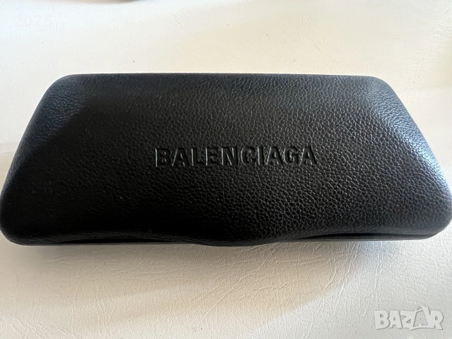 Оригинални слънчеви очила Balenciaga Everyday BB0049S (Унисекс), снимка 2 - Слънчеви и диоптрични очила - 55160858