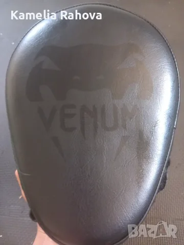 Лапи за бокс Venum