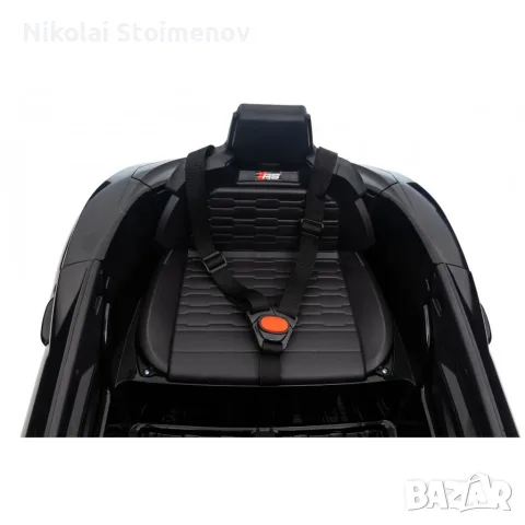 Акумулаторен джип Audi RS E-Tron GT 4X4 Licensed с меки гуми и кожена седалка 12V, снимка 7 - Детски велосипеди, триколки и коли - 55437025