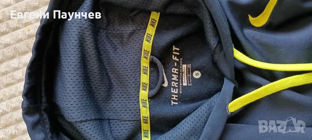 Nike therma fit суичър размер S отличен, снимка 4 - Суичъри - 55417116