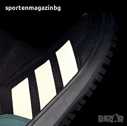 Детски ботуши Adidas Winterplay C, снимка 9 - Детски боти и ботуши - 54476967