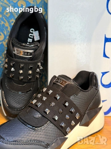 Дамски кецове GUESS, снимка 3 - Кецове - 54780846