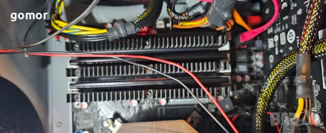 компютър настолен с 12gb ram видеокарта MSI, снимка 15 - Геймърски - 55444562