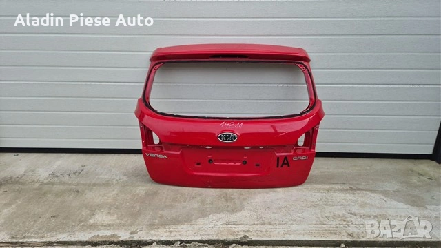 Kia Venga хечбек. Оригинална част, с фактура и гаранция, разглобяване на автомобила, ударен в долнат