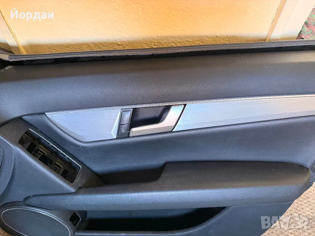 Кори за предни врати Mercedes W204 + нови копчета, снимка 6 - Части - 55543978