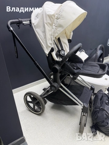 Бебешка количка Cybex E-Priam4 Platinum Chrome Combi, снимка 3 - За бебешки колички - 54731557