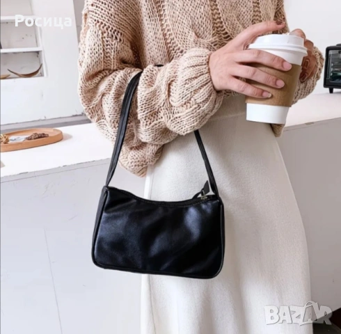Черна дамска чантичка 