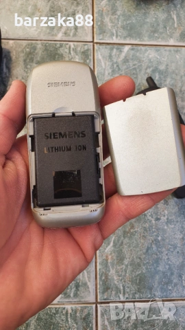 Стар телефон Nokia и 3 броя Siemens, снимка 9 - Други - 54365360