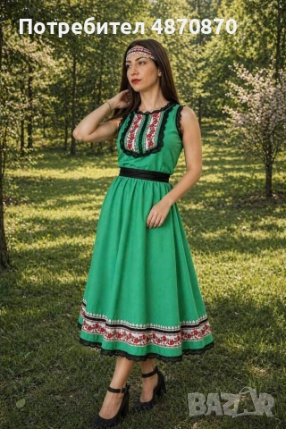 Рокли с фолклорни мотиви, снимка 3 - Рокли - 55092334