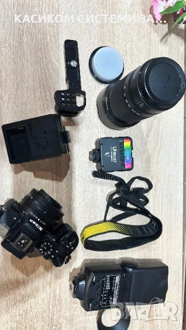 Nikon Z50 в комплект с 2 обектива : Nikkor Z DX 16-50 и Nikkor Z DX50-250, снимка 2 - Фотоапарати - 54763503