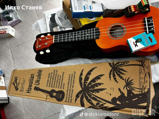 Укулеле, снимка 2 - Струнни инструменти - 55117573