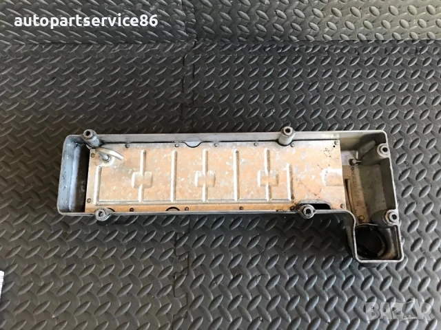 Капак на клапани за Mercedes Sprinter 308 2.3D (1995-1999) 6010161505, снимка 3 - Части - 55216951