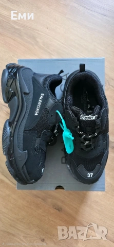 Balenciaga Triple S Black унисекс от 36 до 44 номер , снимка 3 - Маратонки - 55253155