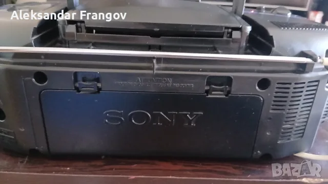 SONY CD RADIO CASSETTE - CORDER CFD -8, снимка 9 - Радиокасетофони, транзистори - 55465290