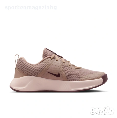 Дамски маратонки Nike MC Trainer 3, снимка 2 - Маратонки - 54518845