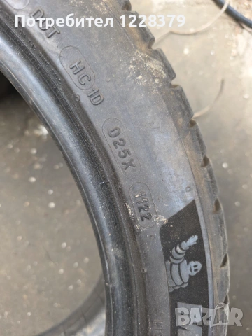 235/40/19 и 275/35/19 Michelin Pilot Sport, снимка 3 - Гуми и джанти - 54387269