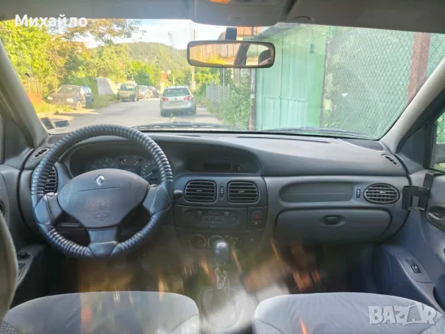 Продавам Рено Меган, снимка 2 - Автомобили и джипове - 55301909