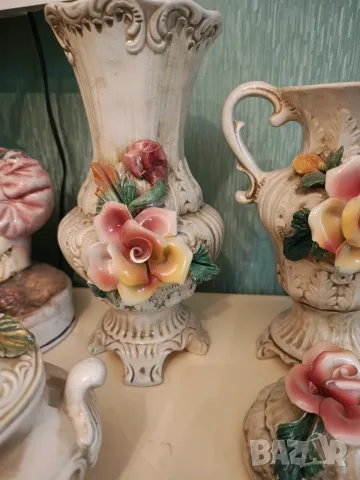 Capodimonte  порцеланов комплект стара ръчна изработка , снимка 11 - Декорация за дома - 55303678