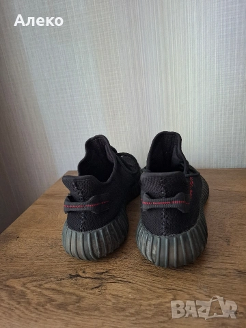 Adidas Yezzy Boost 350 V2 маратонки 43 номер. , снимка 10 - Маратонки - 54931286