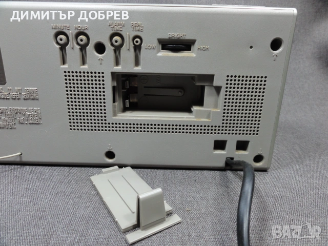 СТАР РЕТРО ТРАНЗИСТОР РАДИО ЧАСОВНИК SONY ICF-C20W, снимка 9 - Радиокасетофони, транзистори - 54476990