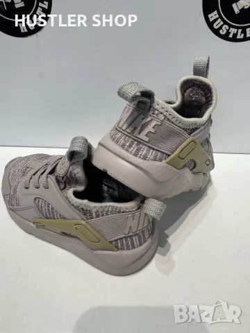 Детски маратонки NIKE AIR HUARACHE. Номер 26, снимка 5 - Детски маратонки - 55395544
