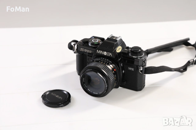 Фотоапарат Minolta X700  с обектив Minolta 28мм и светкавица