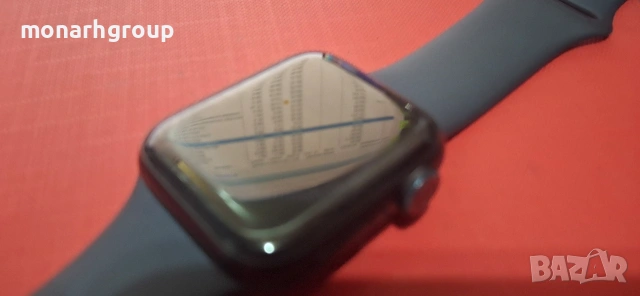 Smart Часовник Apple watch SE/40mm/леки драскотини по стъклото, снимка 6 - Мъжки - 54963083