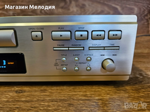 CD Player Denon DCD-755AR – Японско аудиофилско съвършенство от златната ера на Hi-Fi компонентите, снимка 7 - Декове - 54953690