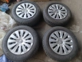 Зимни гуми комплект с метални джанти и тасове VW golf 7, снимка 5