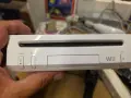 Nintendo wii пълен комплект с две игри, снимка 8