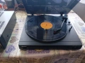 Грамофон lenco с вграден предусилвател, снимка 1