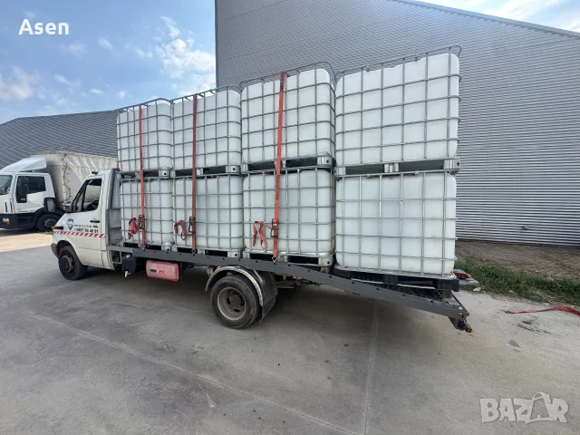 Чисти Бидони 1000 литра от хранителни продукти цистерни 