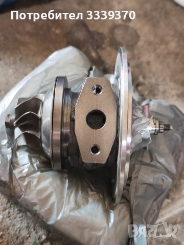 Продавам средна част (картридж) за:Turbo Model: GT1549 , 1000-010-008  GARRETT number : 703245-0002, снимка 3 - Части - 54631305
