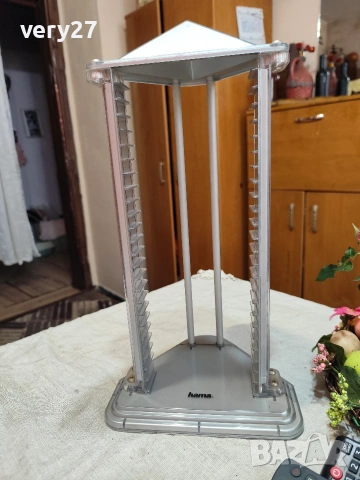 поставка за CD