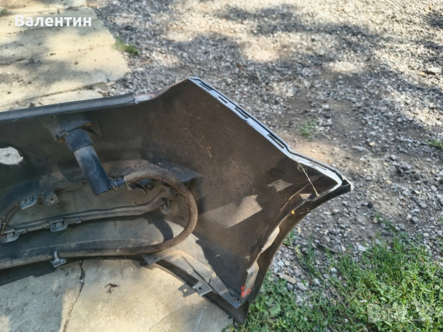 Предна броня за Opel Astra H , снимка 4 - Части - 55175424