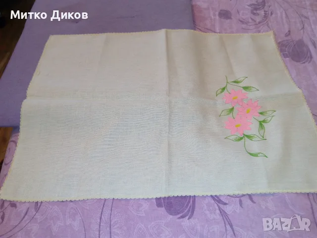 Каре ръчна изработка 66х63 см и покривка ленена 50х36см цвете щампа , снимка 7 - Декорация за дома - 55570751