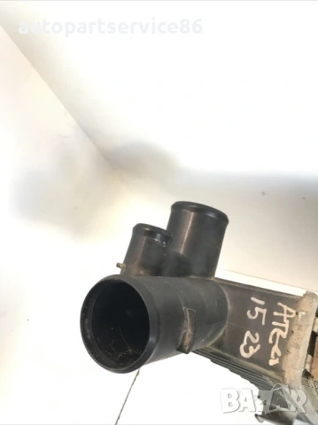 Радиатор за охлаждане на двигателя Valeo 1523 за Mercedes Atego (2002) 9735000903 , снимка 3 - Части - 53975383